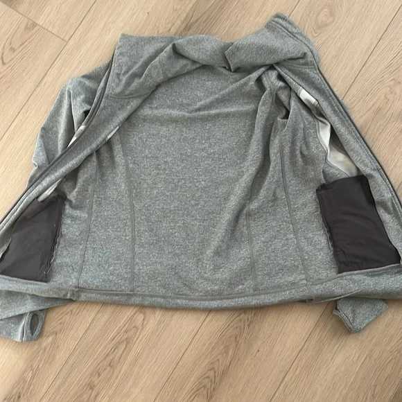 Lululemon In Stride Jacket - Picture 5 of 5